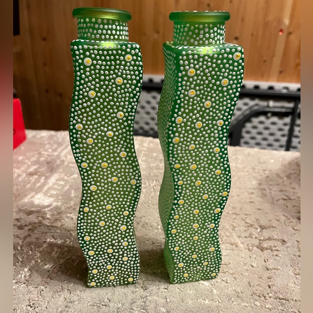 Handpainted Dot Painted Green and White Glass Bud Vases NWT